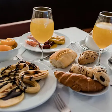 Ξενοδοχείο Mont Blanc