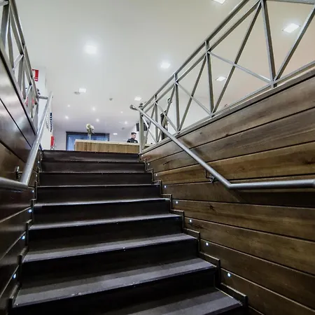 Mont Blanc ホテル 3*