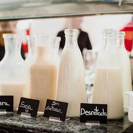 ホテル Mont Blanc 3*