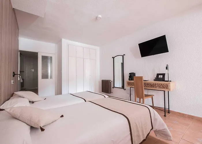 מלון Mont Blanc סיירה נבדה