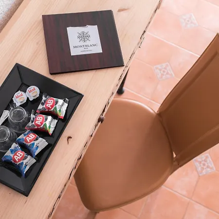 Mont Blanc מלון סיירה נבדה