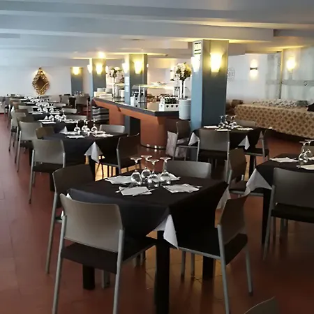 Otel Mont Blanc Sierra Nevada